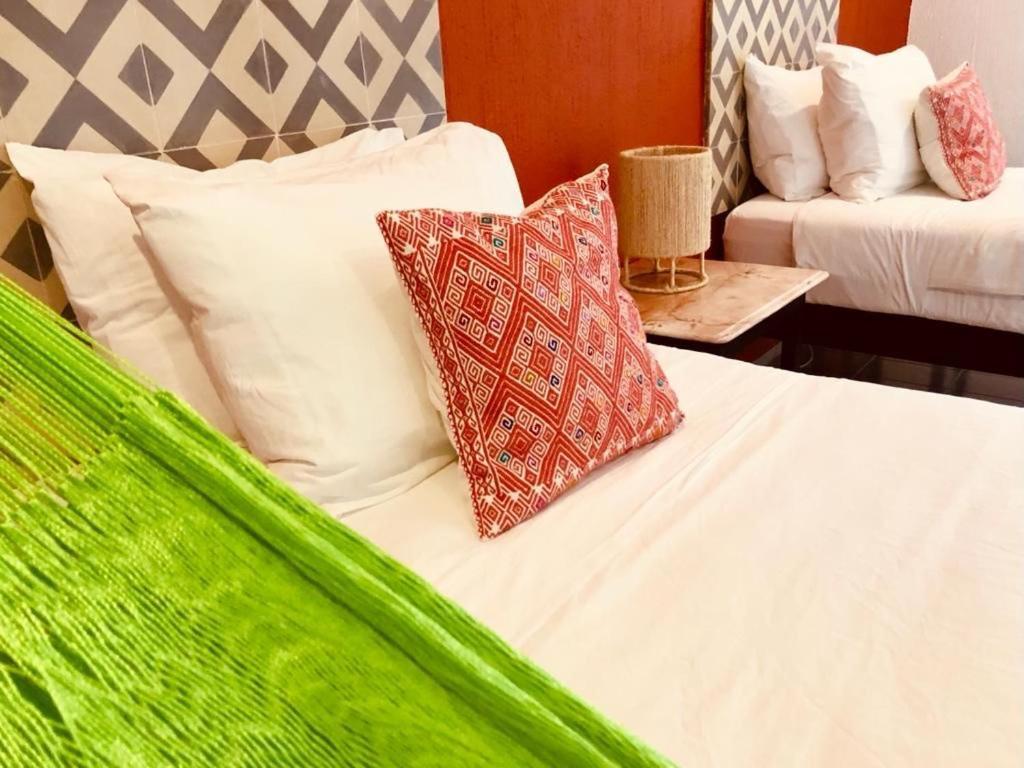 Villa Bugambilia Colonial Charm With Spacious Design And Private Pool Five Minutes From Downtown Mérida Exterior photo